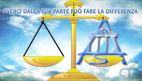 Consulente tecnico di parte al lavoro su una pratica